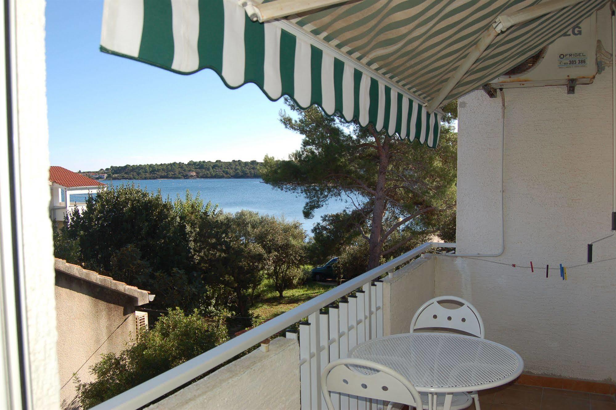 Gorgonia Apartments & Suites Verunić Dış mekan fotoğraf