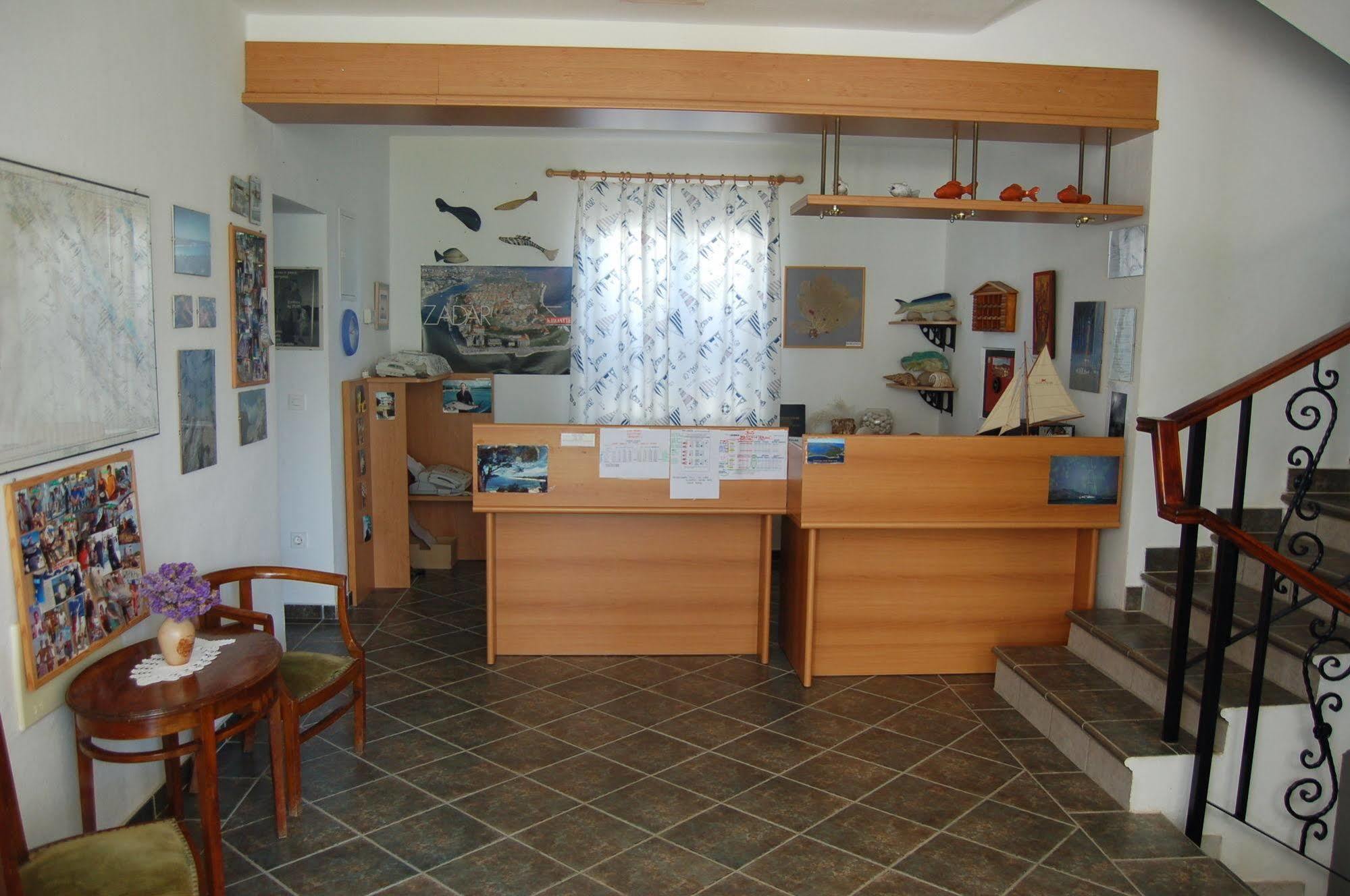 Gorgonia Apartments & Suites Verunić Dış mekan fotoğraf