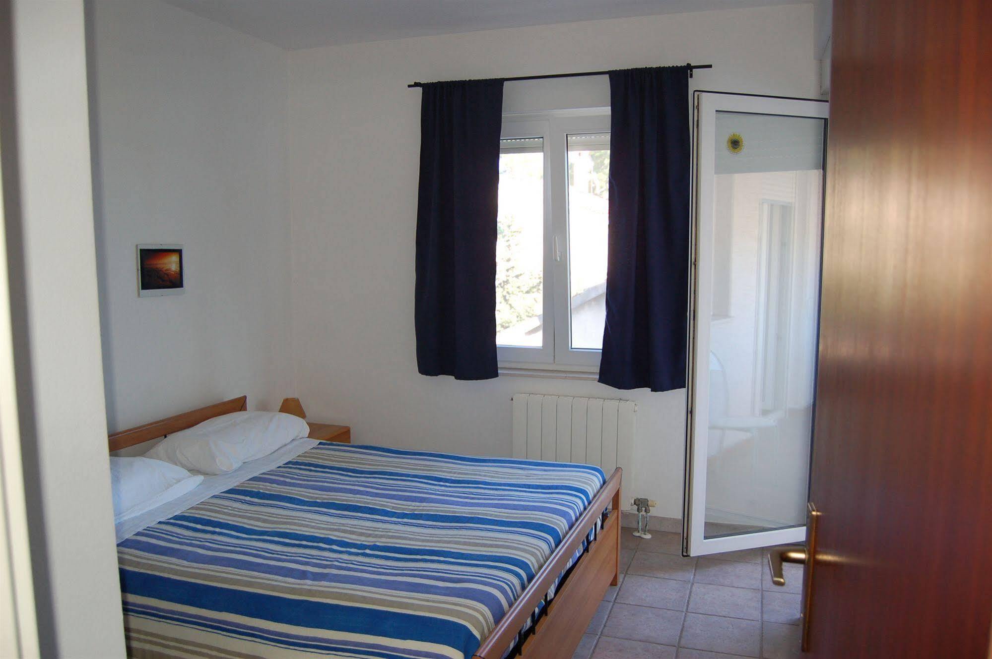 Gorgonia Apartments & Suites Verunić Dış mekan fotoğraf